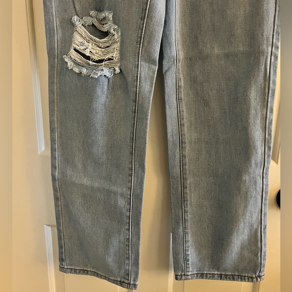 Shein Distressed Denim jeans women’s size small/4 - Picture 6 of 7